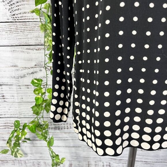 J Crew Blouse Top size 4 Black Ivory Polka Dots Modest Career Church Wedding - Picture 9 of 14